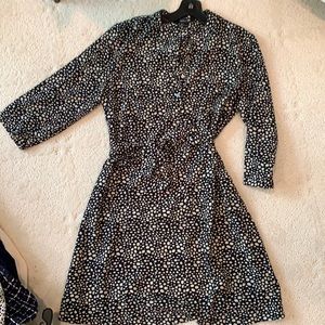 Great work dress !No wrinkle three quarter sleeve